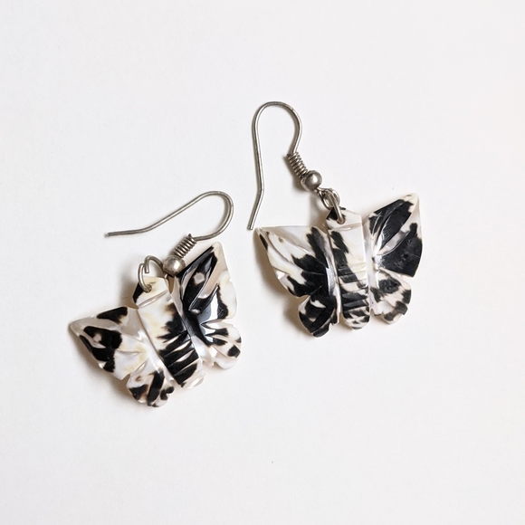 Vintage Black and White Butterfly Earrings - Picture 9 of 9